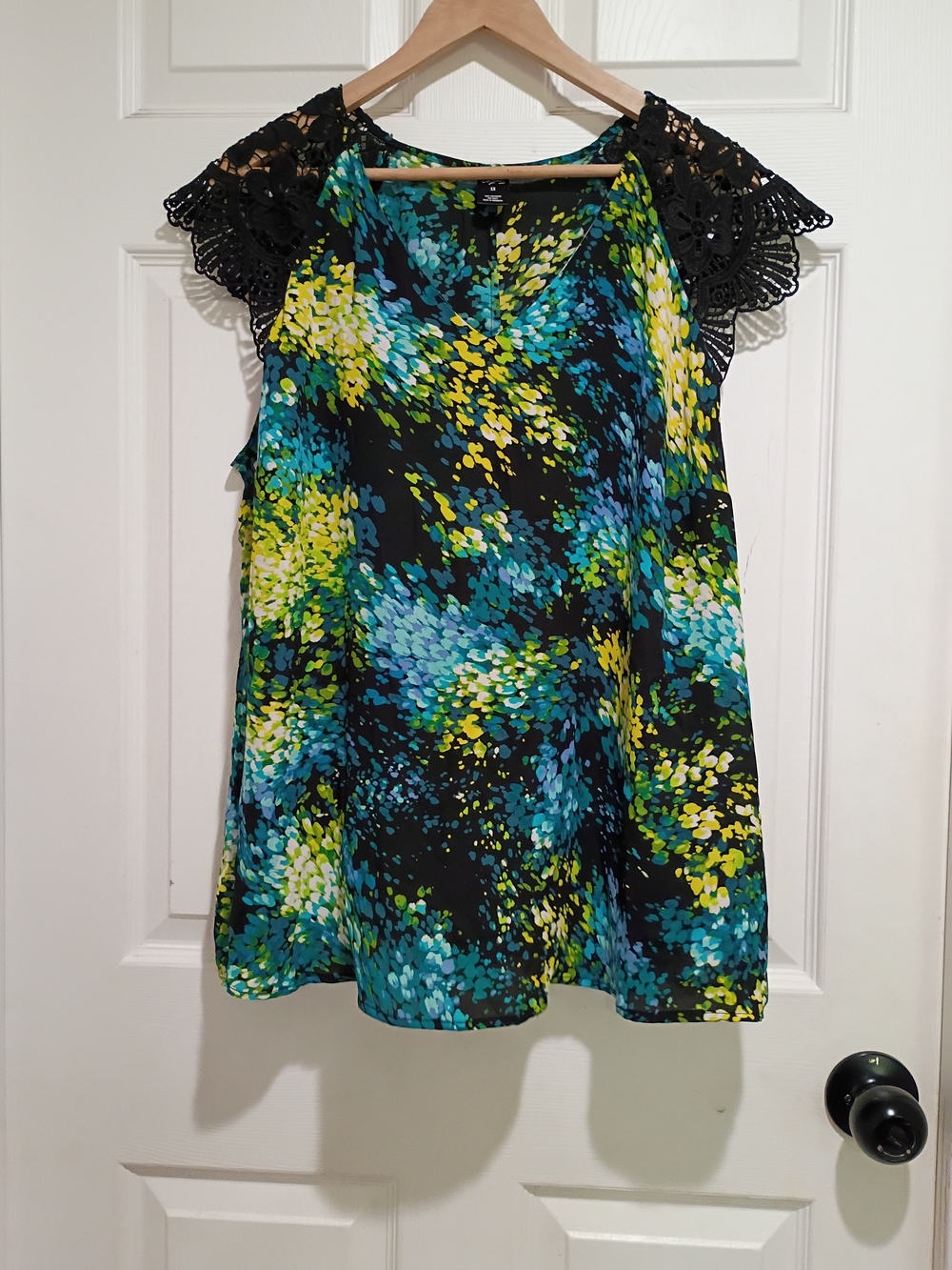 City Streets Black Floral-Print Top with Teal & Lime Accents Eyelet Sleeves 1X